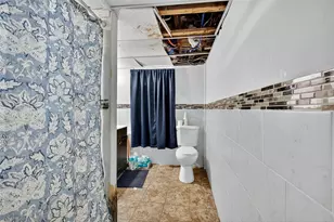 132 Atlantic Ave, Providence, RI 02907 - Photo 37