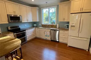 117 Camden Rd, Narragansett, RI 02882 - Photo 11