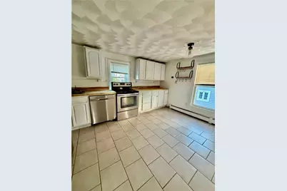 39 Congdon Road, Narragansett, RI 02882 - Photo 3