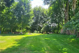 511 Pond St, Woonsocket, RI 02895 - Photo 5