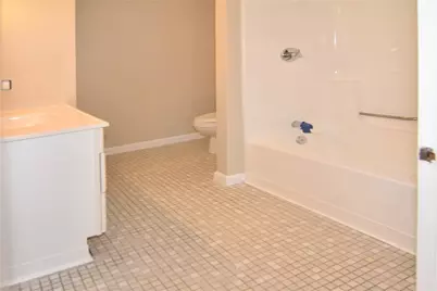 8 Coleman Street #B, North Providence, RI 02904 - Photo 17