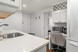 16 Shields St, Newport, RI 02840 - Photo 13