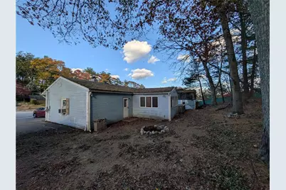 8 Grant Drive, Coventry, RI 02816 - Photo 3