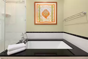 46 Carnegie Heights Dr, Portsmouth, RI 02871 - Photo 21