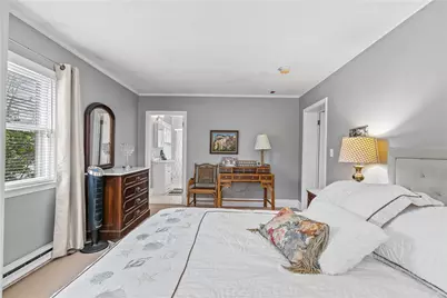 46 Chastellux Avenue #M8, Newport, RI 02840 - Photo 21