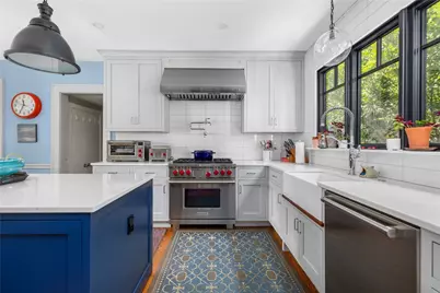 41 Hunter Avenue, Newport, RI 02840 - Photo 11