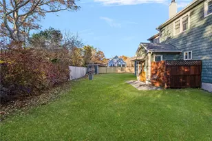 130 Pequot Dr, Charlestown, RI 02813 - Photo 9