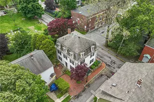 24 Barney St, Newport, RI 02840 - Photo 3