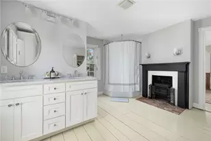 24 Barney St, Newport, RI 02840 - Photo 29