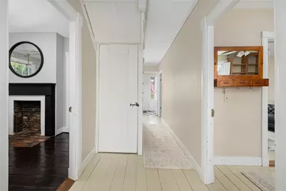 24 Barney Street, Newport, RI 02840 - Photo 21