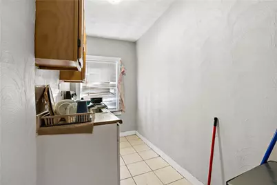 234 Central Street, Central Falls, RI 02863 - Photo 33