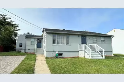 13 Ocean View Drive, Narragansett, RI 02882 - Photo 1