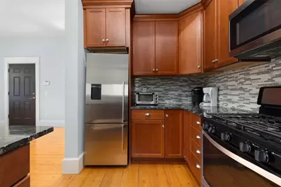 76 Pitman Street #1, Providence, RI 02906 - Photo 7