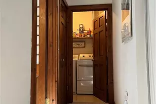 45 Ayrault St, Newport, RI 02840 - Photo 15