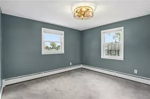 83 Greeley St, Pawtucket, RI 02861 - Photo 37