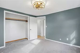 83 Greeley St, Pawtucket, RI 02861 - Photo 39