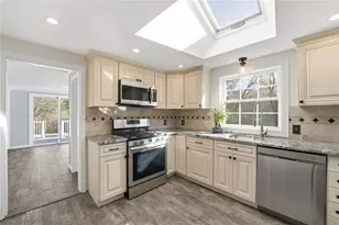 150 Mill Cove Rd, Warwick, RI 02889 - Photo 5