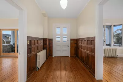 39 Walcott Avenue, Jamestown, RI 02835 - Photo 9