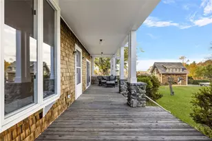 39 Walcott Ave, Jamestown, RI 02835 - Photo 5