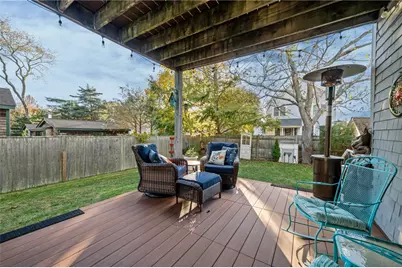 104 Howland Avenue, Jamestown, RI 02835 - Photo 9