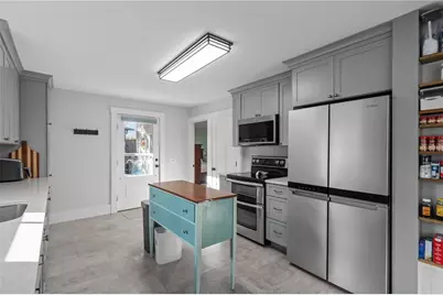 104 Howland Avenue, Jamestown, RI 02835 - Photo 17