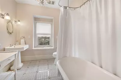 287 Gibbs Avenue, Newport, RI 02840 - Photo 37