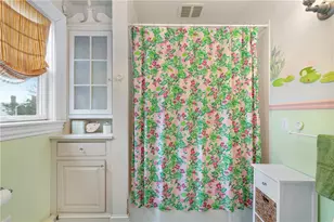 287 Gibbs Ave, Newport, RI 02840 - Photo 41