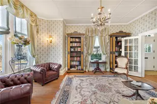 287 Gibbs Ave, Newport, RI 02840 - Photo 5