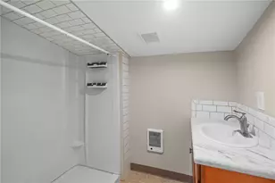 51 Knotty Oak Shore, Coventry, RI 02816 - Photo 5