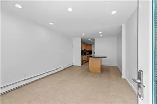 189 Laurel Ave, Providence, RI 02906 - Photo 21