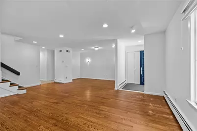 189 Laurel Avenue #189, Providence, RI 02906 - Photo 9