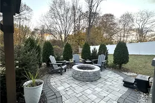 59 Pichette Blvd, Woonsocket, RI 02895 - Photo 25