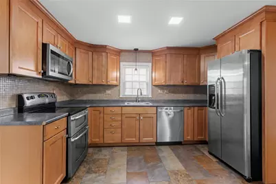 21 Donnelly Street, East Providence, RI 02914 - Photo 7