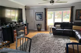 16 Boiling Spring Ave, Westerly, RI 02891 - Photo 9