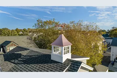 39 Connection Street, Newport, RI 02840 - Photo 3