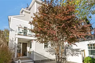 39 Connection St, Newport, RI 02840 - Photo 11