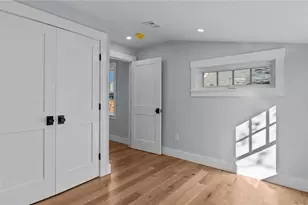 39 Connection St, Newport, RI 02840 - Photo 37