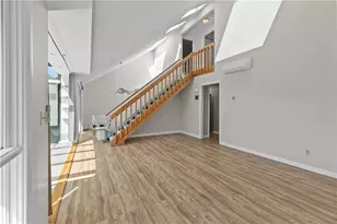 6 Fox Run Rd, Portsmouth, RI 02871 - Photo 9