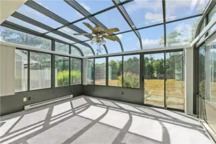 6 Fox Run Rd, Portsmouth, RI 02871 - Photo 3