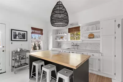 193 Coggeshall Avenue, Newport, RI 02840 - Photo 11