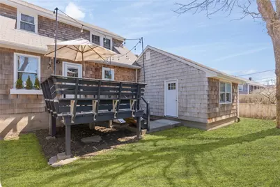 193 Coggeshall Avenue, Newport, RI 02840 - Photo 27