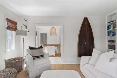 193 Coggeshall Avenue, Newport, RI 02840 - Photo 7