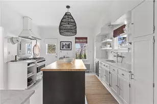 193 Coggeshall Ave, Newport, RI 02840 - Photo 13