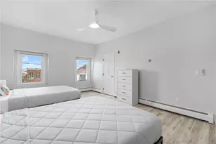 458 Thames St, Newport, RI 02840 - Photo 31