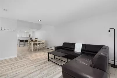 458 Thames Street #B, Newport, RI 02840 - Photo 15