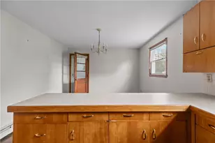 75 Montgomery St, Tiverton, RI 02878 - Photo 23