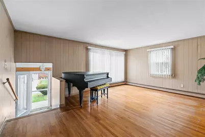 75 Montgomery Street, Tiverton, RI 02878 - Photo 15