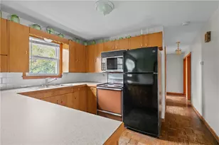 75 Montgomery St, Tiverton, RI 02878 - Photo 21