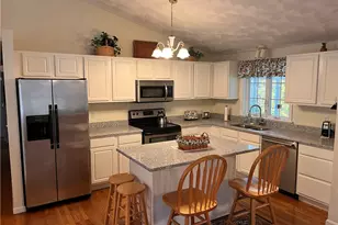 2 Fairlawn Way, Lincoln, RI 02865 - Photo 5