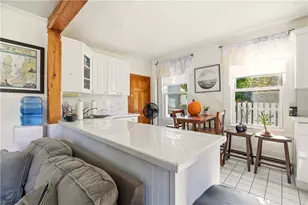 13 Holland St, Newport, RI 02840 - Photo 11